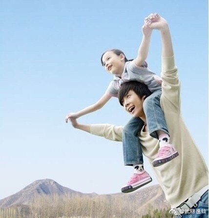 “女儿,为什么我不让你嫁给穷小子?”爸爸的话,太扎心了-武穆逸仙