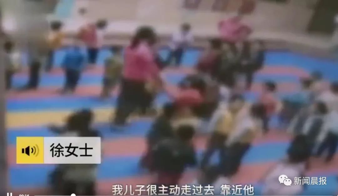 “爸爸在这里，你敢不敢打回去?”娃在幼儿园被欺负受伤，家长一句话让网友炸了