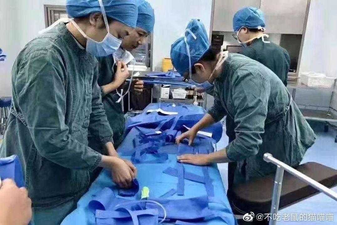 给你看看红会的魔幻现实主义,CTMD。 给你看看红会的魔幻现实主义,CTMD。